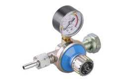 (obrázek pro) Ventil redukční s manometrem P2 05-4 bar LPG (PB)