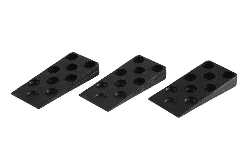 (obrázek pro) Klínky montážní plastové 95x45x15mm 50ks